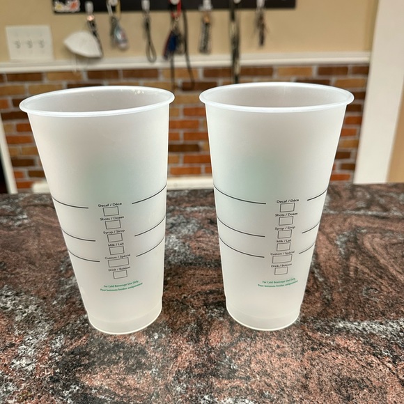Set of 6 Starbucks reusable cups - Picture 10 of 11